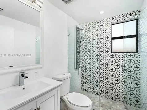 676 NW 47th Street Miami FL 33127