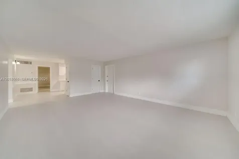 841 SW 74 Terrace North Lauderdale FL 33068
