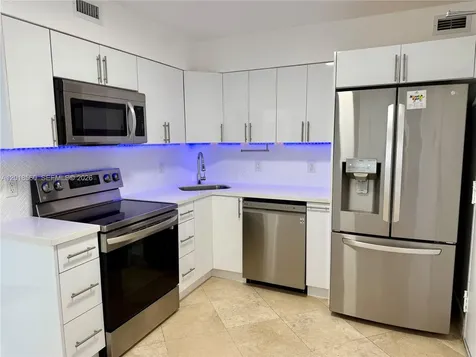 5151 Collins Avenue Miami Beach FL 33140