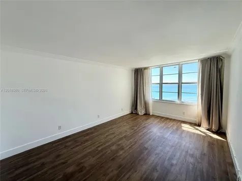 5151 Collins Avenue Miami Beach FL 33140