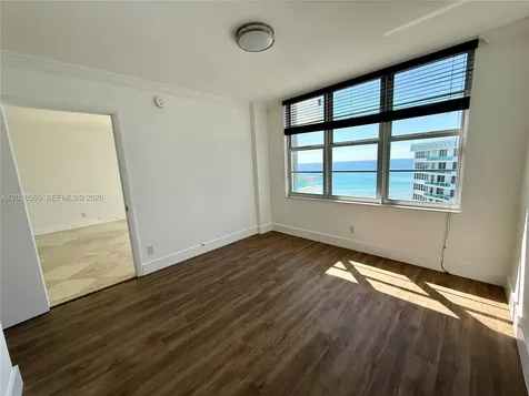 5151 Collins Avenue Miami Beach FL 33140