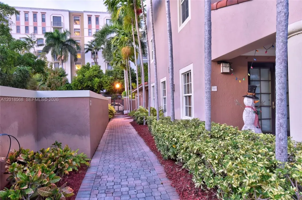 1919 Van Buren Street Hollywood FL 33020