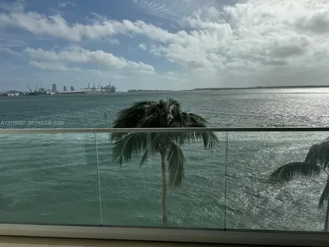 800 Claughton Island Drive Miami FL 33131