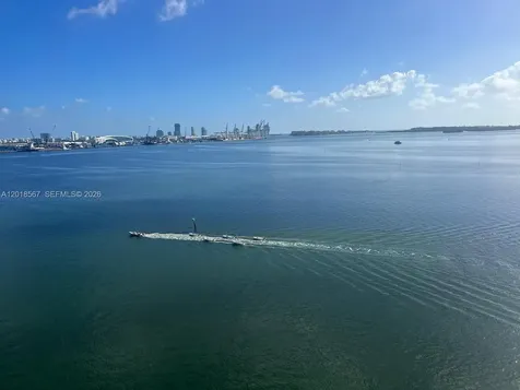 800 Claughton Island Drive Miami FL 33131