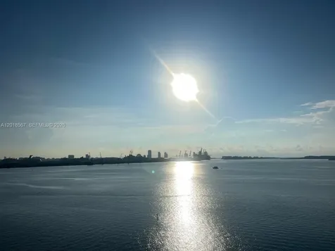 800 Claughton Island Drive Miami FL 33131