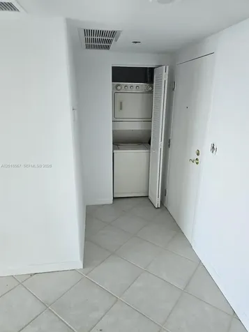 800 Claughton Island Drive Miami FL 33131