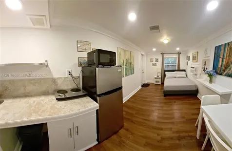 1030 S 62nd Avenue Hollywood FL 33023