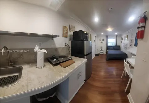 1030 S 62nd Avenue Hollywood FL 33023