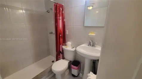 1030 S 62nd Avenue Hollywood FL 33023