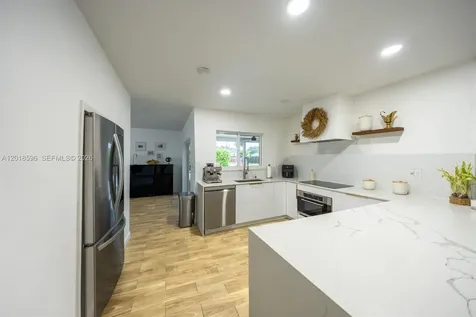 16713 SW 107th Place Miami FL 33157