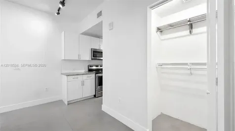 1536 NW 15th Avenue Miami FL 33125