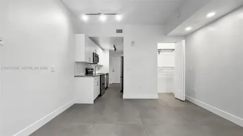 1536 NW 15th Avenue Miami FL 33125