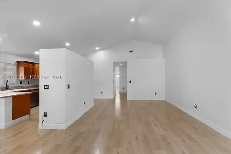 1035 W Jasmine Lane North Lauderdale FL 33068