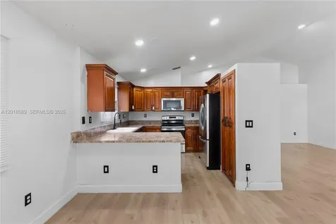 1035 W Jasmine Lane North Lauderdale FL 33068