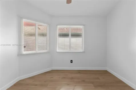 1035 W Jasmine Lane North Lauderdale FL 33068