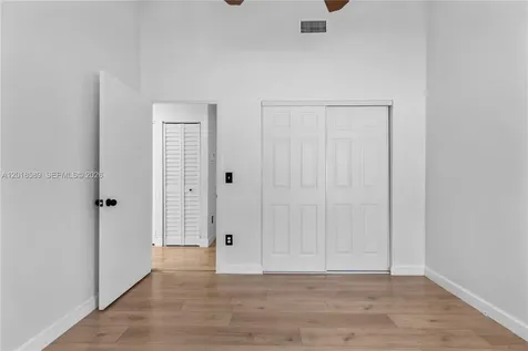 1035 W Jasmine Lane North Lauderdale FL 33068