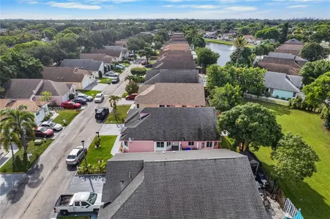 1035 W Jasmine Lane North Lauderdale FL 33068
