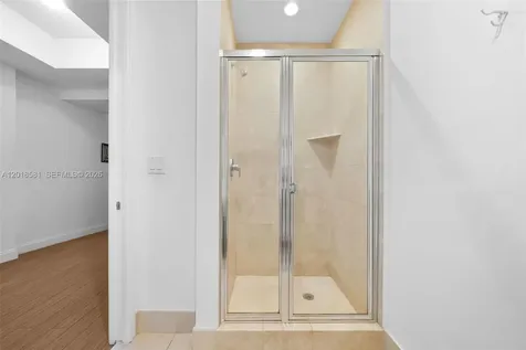18101 Collins Avenue Sunny Isles Beach FL 33160