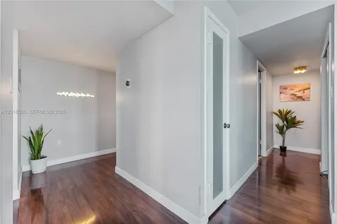 18011 Biscayne Boulevard Aventura FL 33160
