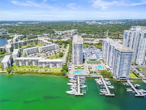 18011 Biscayne Boulevard Aventura FL 33160