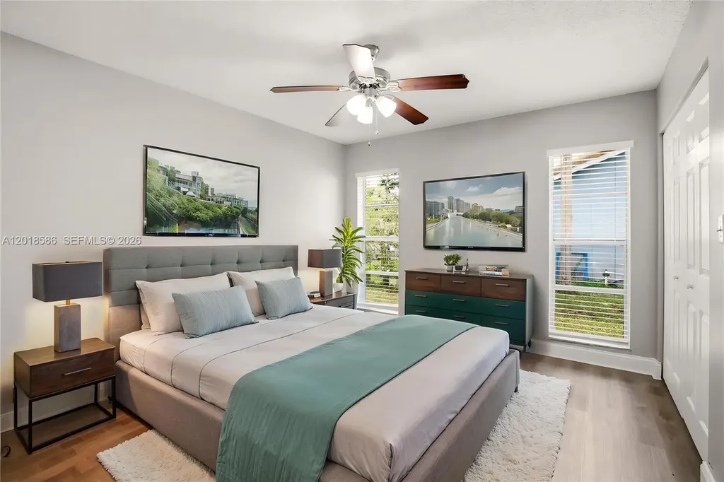827 NW 87th Avenue Coral Springs FL 33071