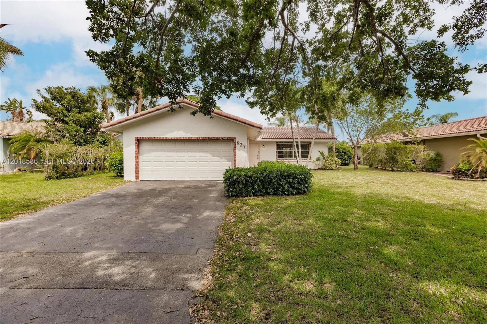 827 NW 87th Avenue Coral Springs FL 33071