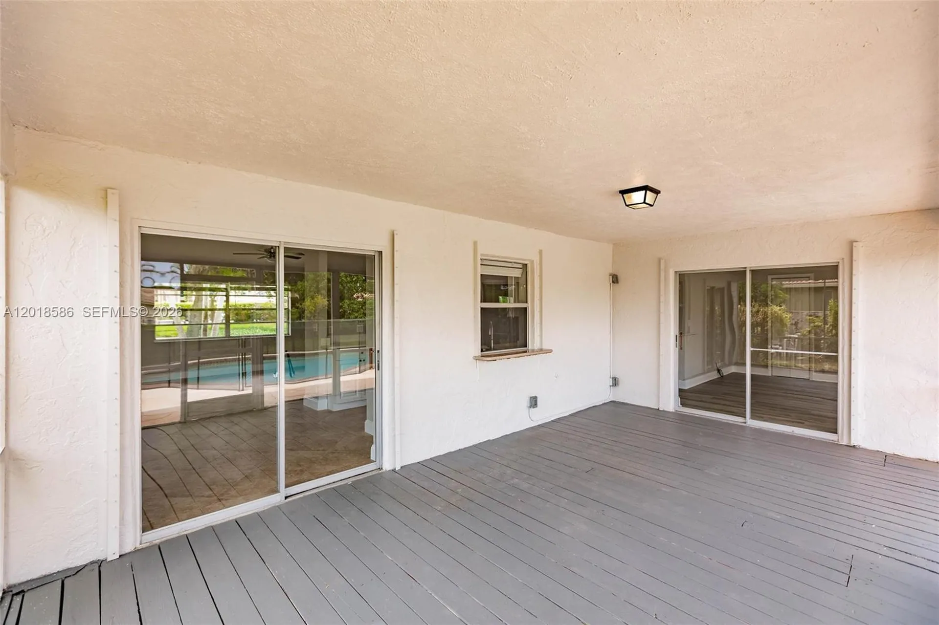 827 NW 87th Avenue Coral Springs FL 33071