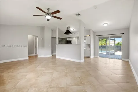 827 NW 87th Avenue Coral Springs FL 33071