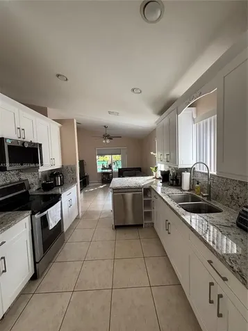 16274 SW 71st Terrace Miami FL 33193