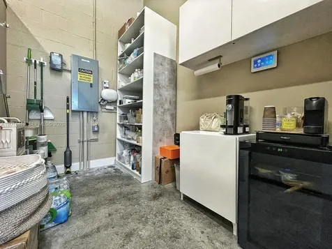 10890 NW 17th Street Sweetwater FL 33172