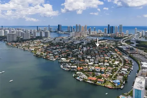 16431 NE 34th Avenue North Miami Beach FL 33160