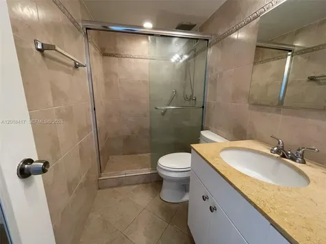 4747 Collins Avenue Miami Beach FL 33140