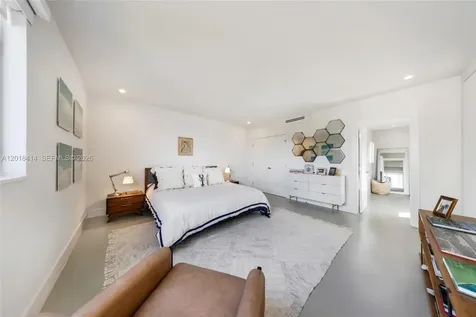 50 Ocean Lane Drive Key Biscayne FL 33149