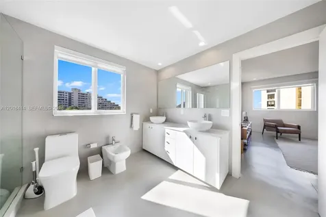 50 Ocean Lane Drive Key Biscayne FL 33149