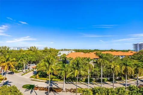 50 Ocean Lane Drive Key Biscayne FL 33149
