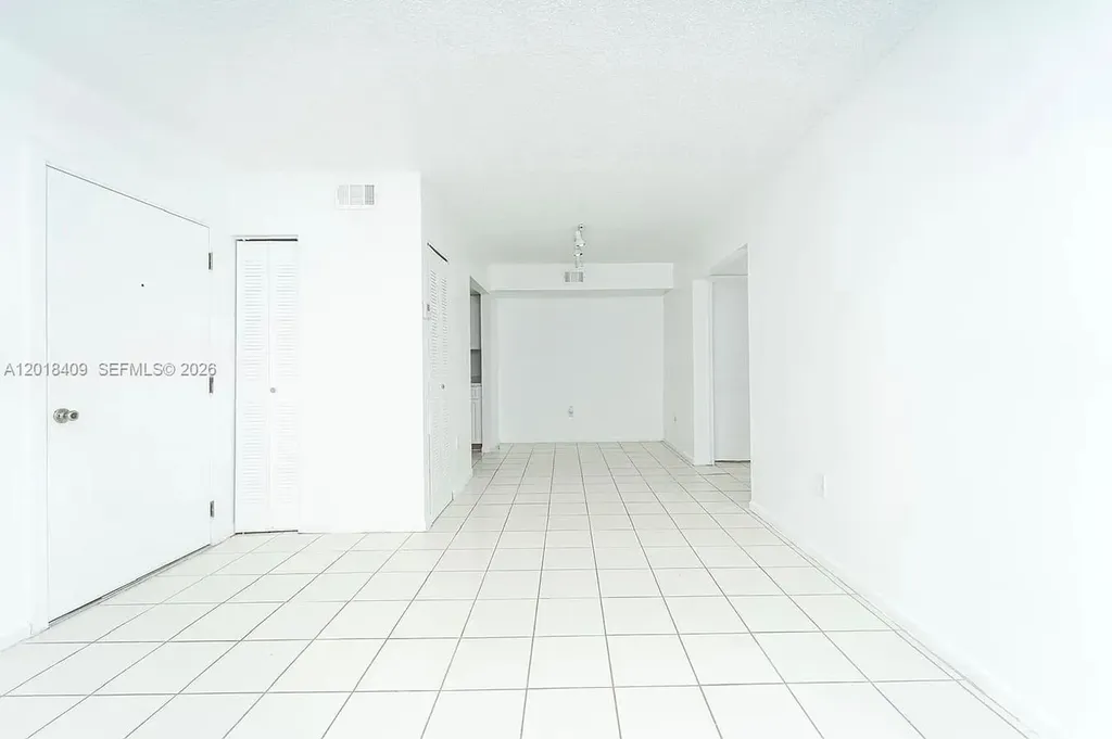 576 NW 114th Avenue Sweetwater FL 33172