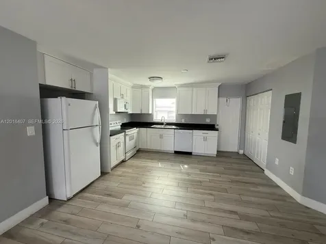 4393 Davis Road Lake Worth FL 33461