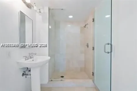 6365 Collins Avenue Miami Beach FL 33141
