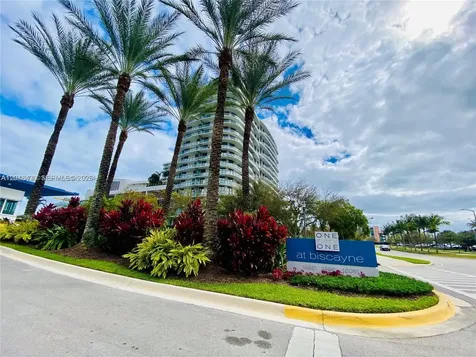 14951 Royal Oaks Lane North Miami FL 33181