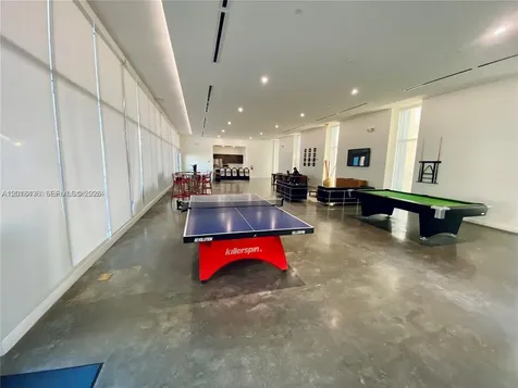 14951 Royal Oaks Lane North Miami FL 33181