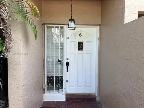 9155 Fontainebleau Boulevard Miami FL 33172