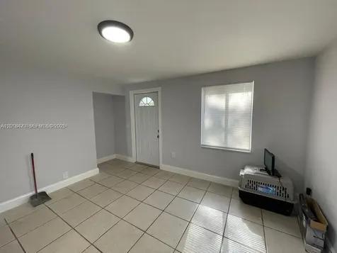 2171 Burlington Opa-Locka FL 33054