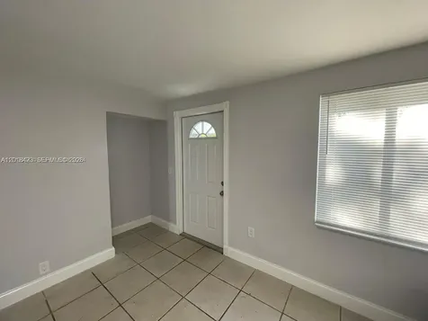 2171 Burlington Opa-Locka FL 33054