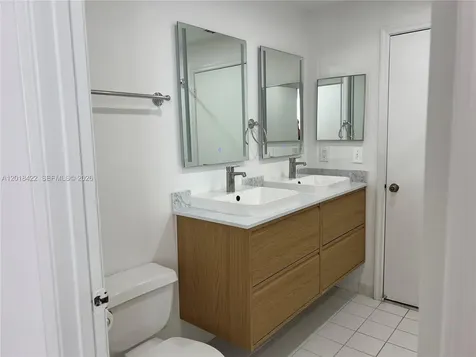 982 Sevilla Circle Weston FL 33326