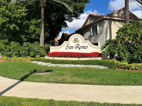 982 Sevilla Circle Weston FL 33326