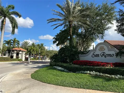 982 Sevilla Circle Weston FL 33326