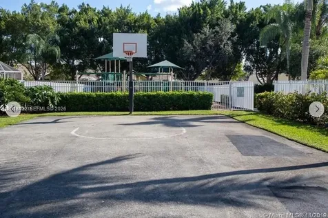 982 Sevilla Circle Weston FL 33326