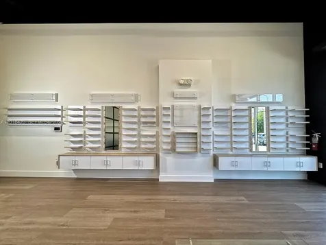 10890 NW 17th Street #118 Sweetwater FL 33172