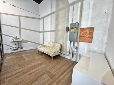 10890 NW 17th Street #118 Sweetwater FL 33172