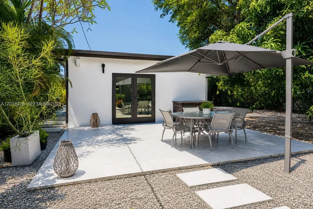 228 SW 22nd Street Fort Lauderdale FL 33315